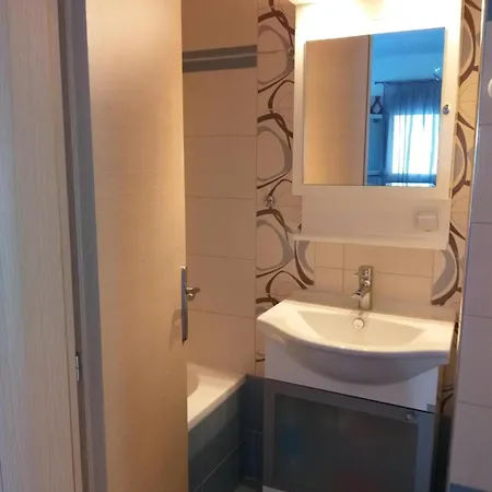 Apartment Dimis Nea Michaniona